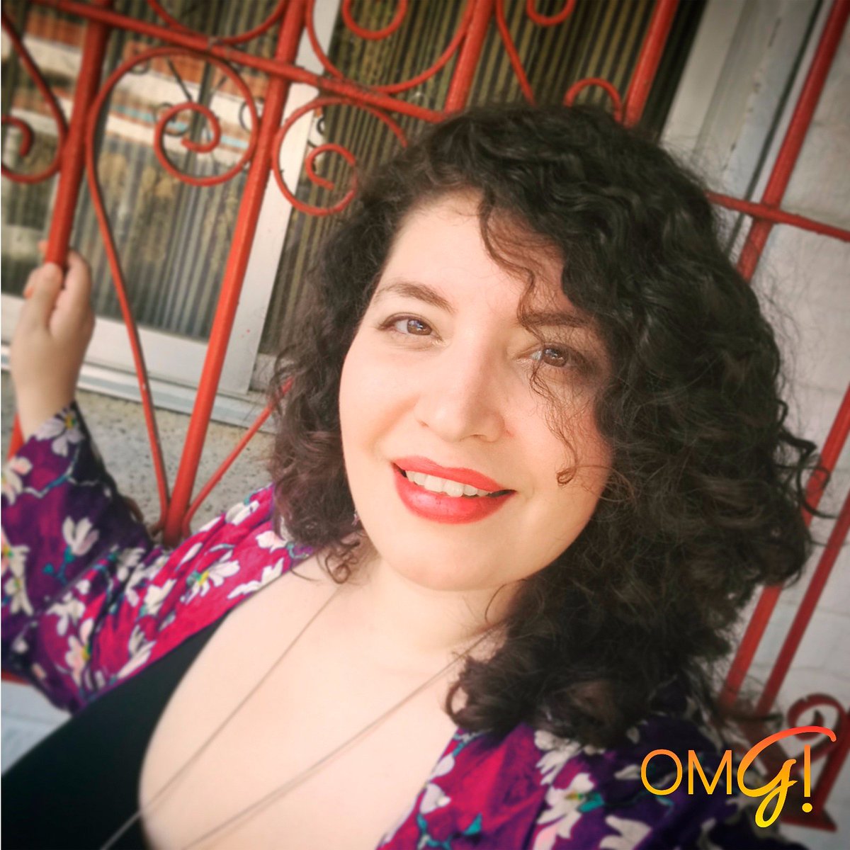 🔥 Cerramos presentaciones con nuestra alma mater y DIRECTORA, @EliaWolfDS con un currículum todoterreno: Ingeniera, Diseñadora, Social Media Manager, Productora, Directora de Proyectos y Manager. Lidera el equipo y se atreve a pisar el escenario con su potente voz.

#ohmygospel