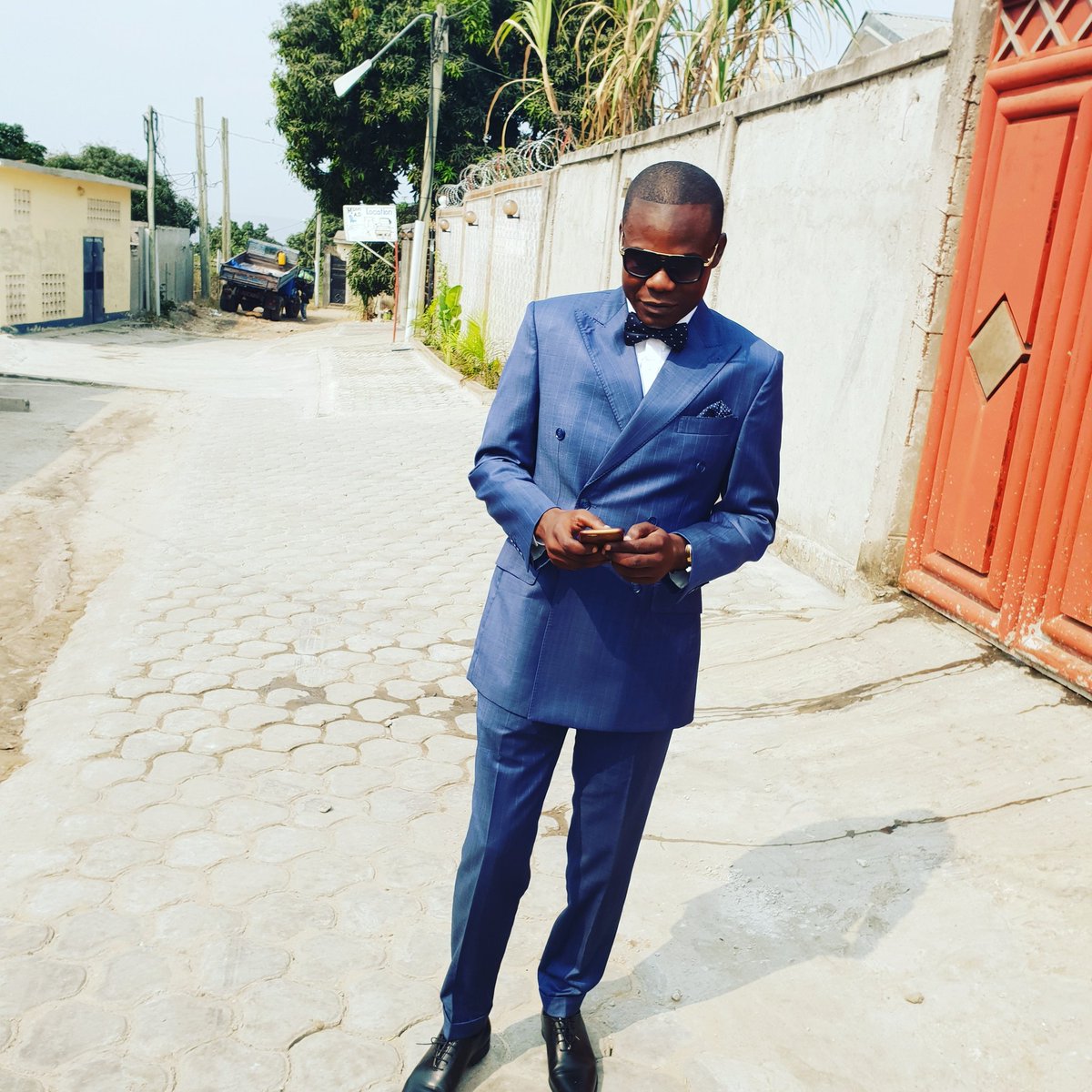 AKOMO Yhan tweet media