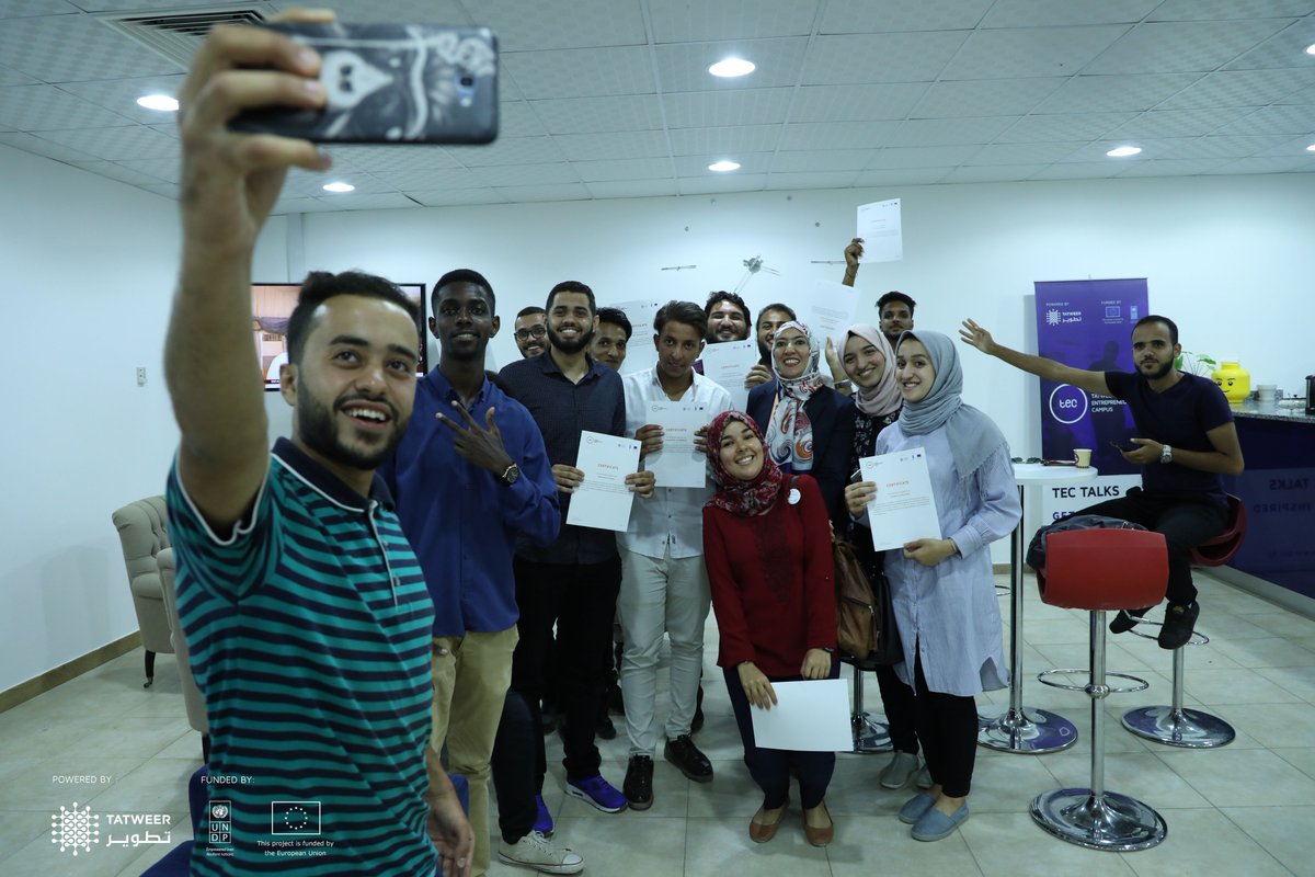 UNDPLibya's tweet photo. Smile, let's take a🤳selfie!
Participants in #outlier programme after receiving certificates. The programme was carried out by @UNDPLibya & @TatweerResearch as part of the @EUDELtoLibya funded #Resilience4Libya project.
#YouthEmpowerment #Libya 🇱🇾🇪🇺 https://t.co/ThqnGWRKc7