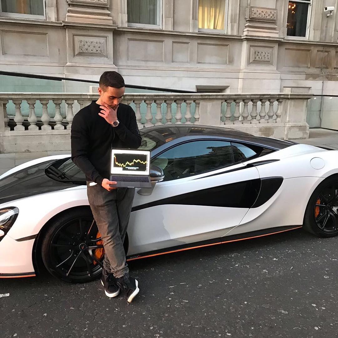 moving around the world in my fxlifestyle
join me and earn alot of money