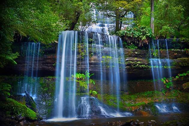 "İçimizdeki bencilliği, öfkeyi, kibri, gururu, nefreti, ihtirası, hasedi, fitne ve fesadı gönül dünyamızdan atmayı, buna mukabil tevazuyu, diğergamlığı, sevgiyi, hayırda yarışmayı ve cömertliği bizlere lütfeyle Allah’ım!"