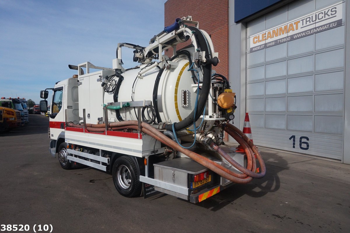 cleanmattrucks1's tweet photo. New arrival #DAF FA 45 LF 220 Euro 5 #Rioned Combi https://t.co/wlCBfzYfF0 https://t.co/HU7FTm8b1Y