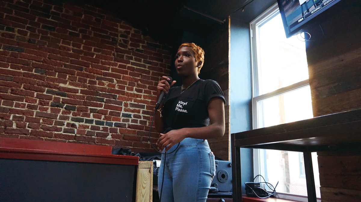 Hey VMP Fam! Interested in joining the team? We're looking for 3 outgoing, extroverted vinyl lovers to join the Ambassador team in the following cities: Brooklyn, San Francisco, &amp; Sydney, AU. Apply here: bit.ly/VMPAmbassador