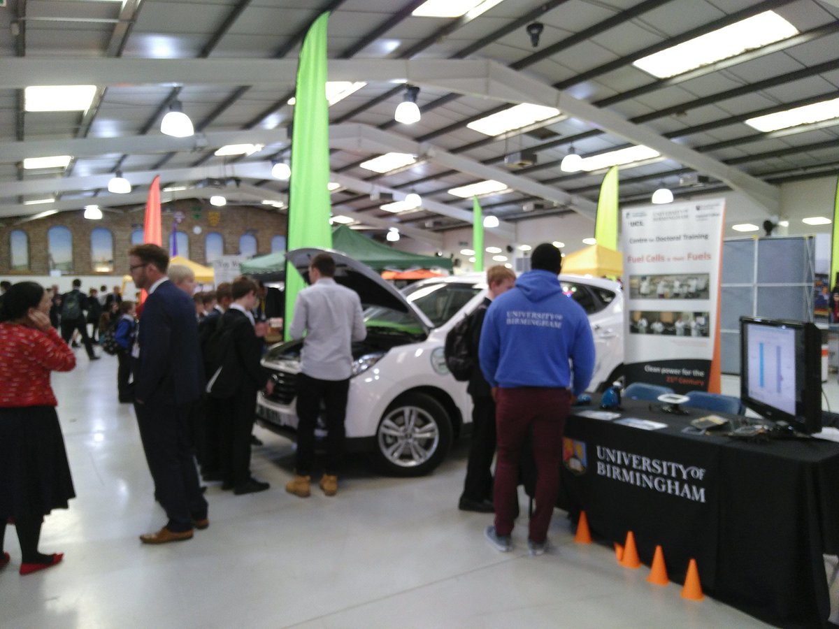 Members of the CDT down at #malvernsciencefestival today alongside other members of <a href="/unibirmingham/">Uni of Birmingham</a> ! Getting the fuel cell message out there!