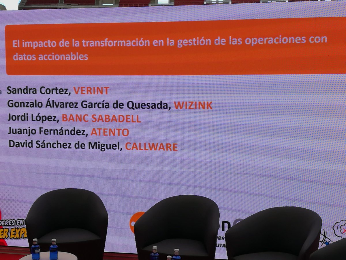 ExpoRC's tweet photo. Reanudamos tras el café: "El impacto de la transformación en la gestión de las operaciones con datos accionables". @scortezm de @Verint, David Sánchez de @callwarevt, Juanjo Fernández de @AtentoEspana, @Jordilop de @BancoSabadell y Gonzalo Álvarez de @wizinkbank | #EXPORC2018 https://t.co/BlUfp4iRxj