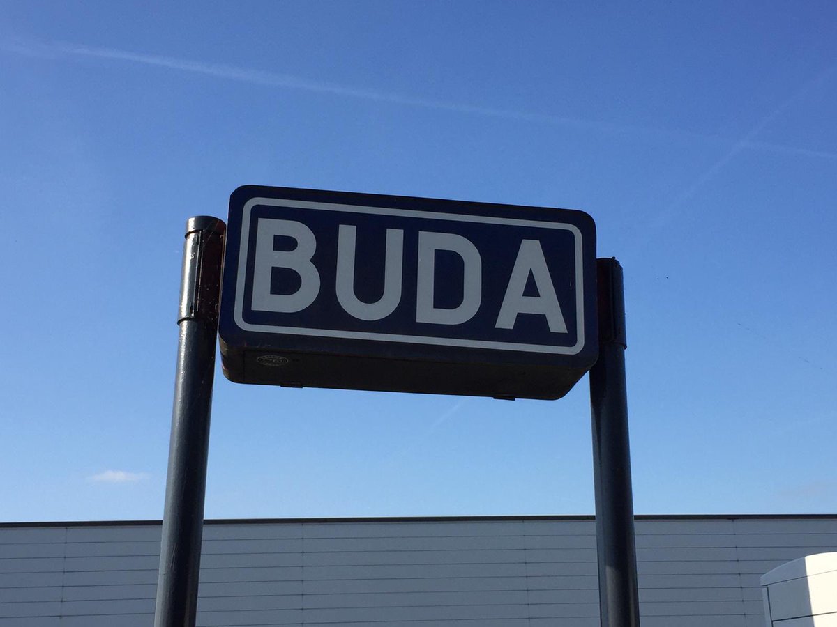 budaliveproject's tweet photo. Highlights from our Brussels trip this weekend, where half of the group spoke to local businesses, visited the site and learned more about industry in Buda. Many thanks to @janzaman1 for showing us around! @SSoA_news #LPsheff https://t.co/swfRORogQx