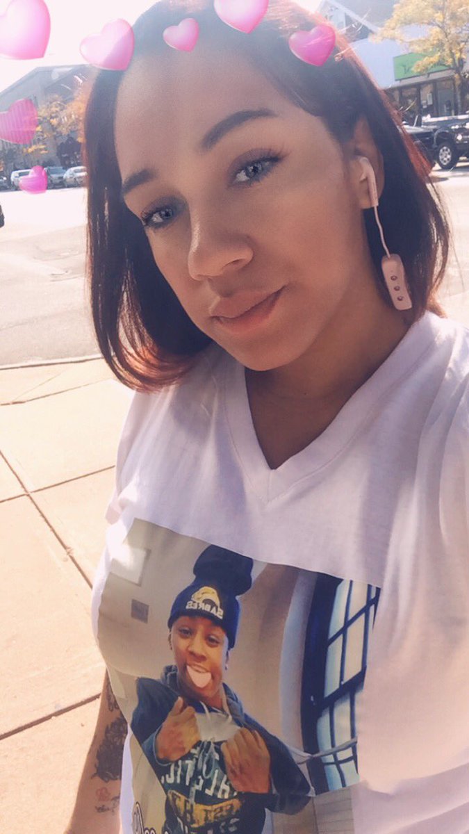 x__FuckYou's tweet photo. MEREA WORLD OR NO WORLD 🌎 https://t.co/o7j9OXqUju
