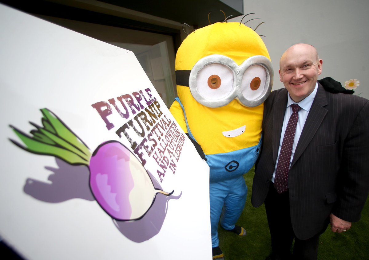 Purple Turnip Festival Returns for it's 10th Year!
On Sat 27 Oct from 11am until 3pm there will be a hive of activity in Market Square. On Sun 28 Oct from 3pm until dusk, come along to Navigation House, for an enchanting afternoon of activities: lisburncastlereagh.gov.uk//news/purple-t…