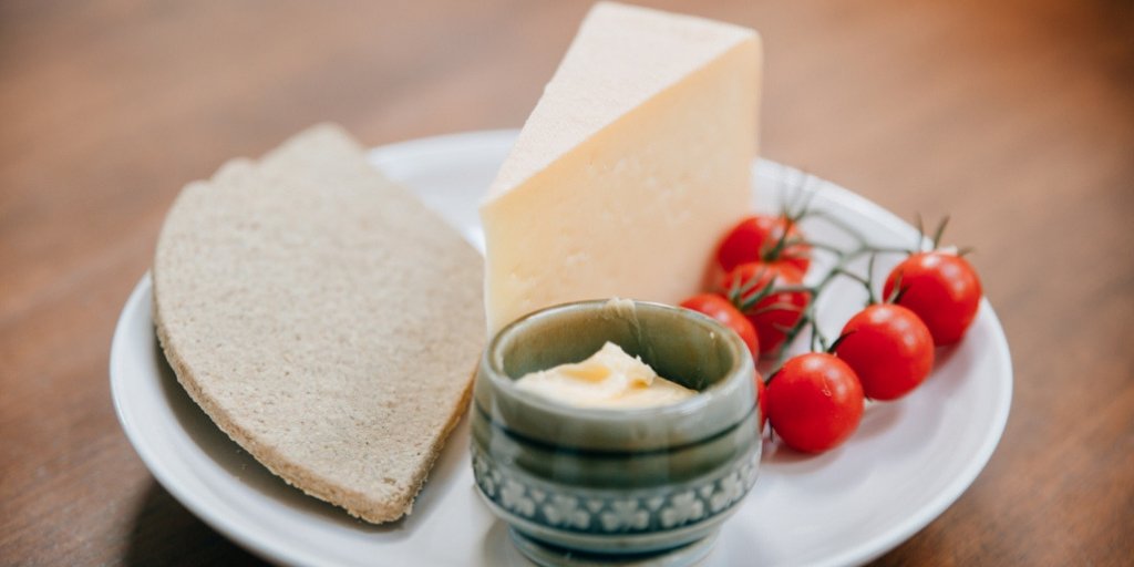 orkneyfood's tweet photo. Introducing our 2018 #Orkney Food & Drink Awards nominees ➡️ Best Dairy-Based Product - @Orkney_Icecream, @OrkneyCheese, Wilsons of Westray https://t.co/QPKJtQRtNy #TasteofOrkney #OFDA18 https://t.co/hepWBDfzj6