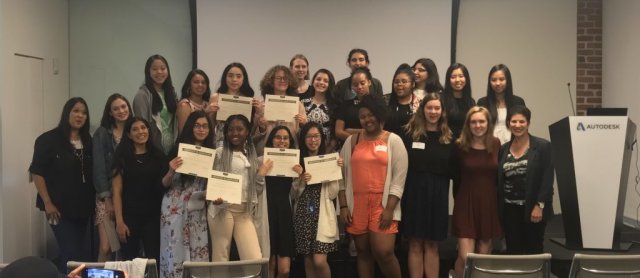 Empowering young women! <a href="/GirlsWhoCode/">Girls Who Code</a> @minettenorman autode.sk/2PpFbwr