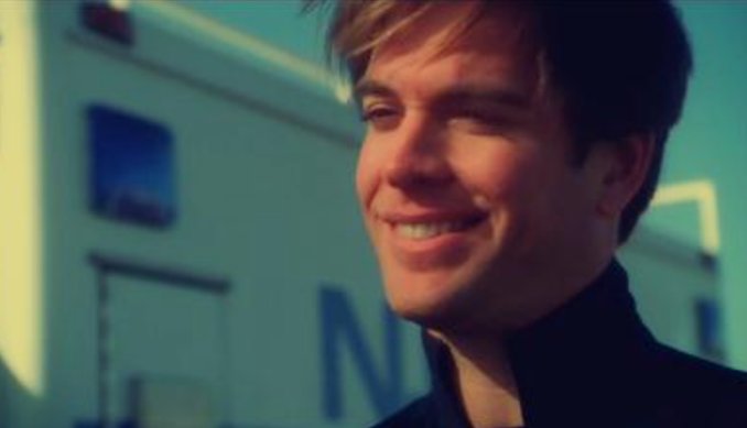 47. 우희진 아까 제가 헬레나 본햄 카터 적은 것 같은데 우희진씨 좀 헬레나 느낌 아닌가요... 옛날 얼굴이 하나도 안 변하고 그대로라는 것도 너무...