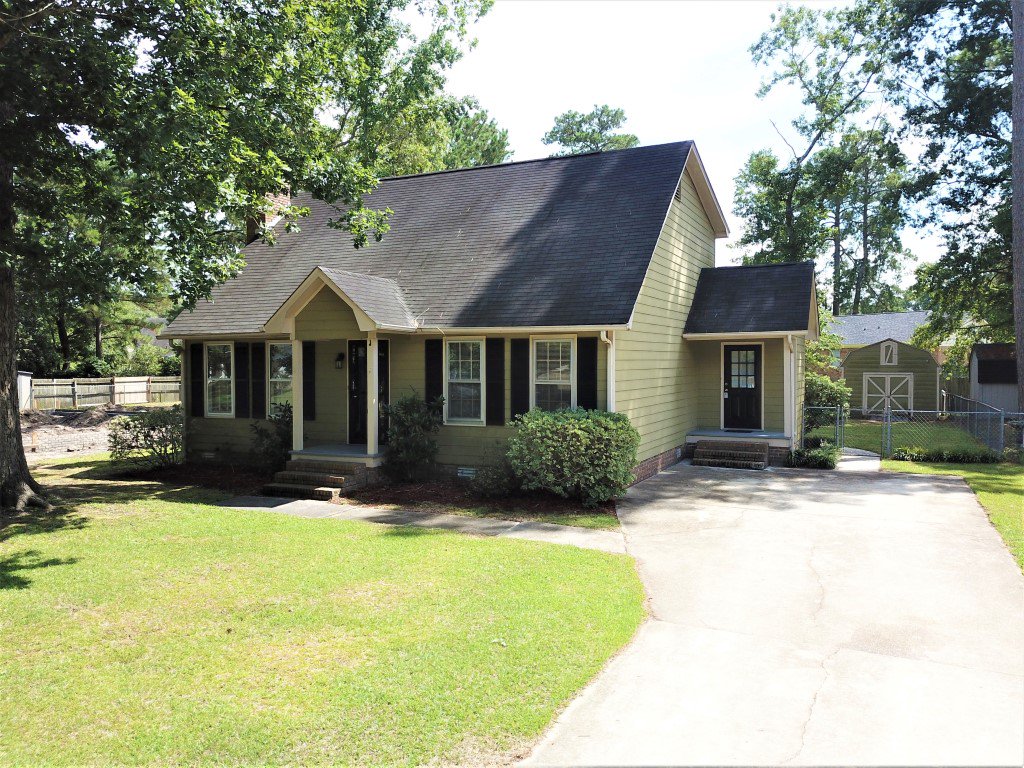 crossonrealty's tweet photo. Reduced to $129,900! Well-maintained 2 story home in desirable West Florence location. More info and pics: https://t.co/Z3sfItY5Rz #virtualtour #pics #homepics #reduced #pricereduced #sellmyhome #sellwithadam #homebuyers #homebuying #realestate #property #listing #realtor https://t.co/tozFDjHN1R