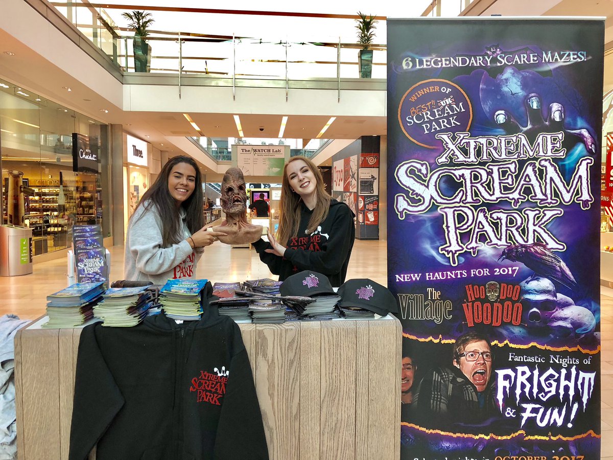 XtremeScreams's tweet photo. We are in the @Highcross today giving away freebies, come and see us 👻👻
#leicester #scream #halloween @leicslive @YasmineCashITV #eastmidlands #greatnightout #fun #studentlockin #freebies https://t.co/GREfTNZ36J