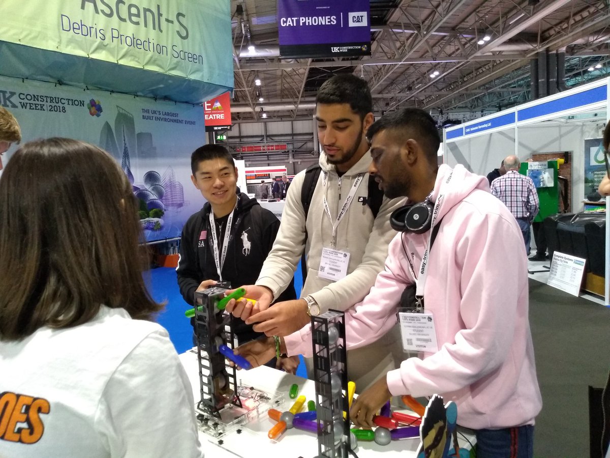 ICE_schools's tweet photo. Having lots of fun #CivilEngineering with students from @CivilAtBrunel @Bruneluni this morning @UK_CW https://t.co/crI5PGjTkk