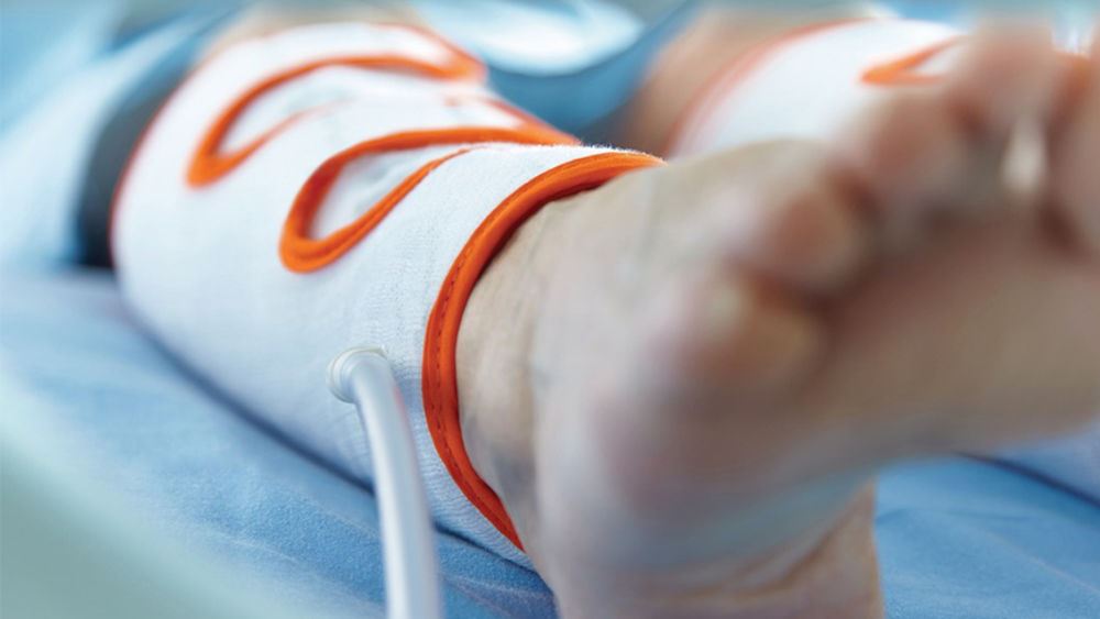 arjoiberia's tweet photo. Flowtron® es un método seguro y eficaz ante la #trombosis en pacientes con movilidad reducida.
Más info https://t.co/H1KvQ04MJO
#arjo #arjoiberia #withpeopleinmind #pensandoenlaspersonas #TPV #diamundialdelatrombosis #flowtron #WorldThrombosisDay #KeepLifeFlowing https://t.co/rnPwYzv2GP