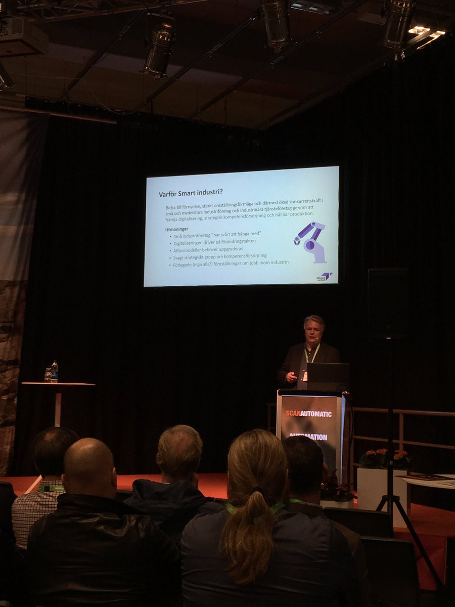 thsson007's tweet image. Kollegan Björn Langbeck @tillvaxtverket om #smartindustri och #robotlyftet på Scan Automatic i Göteborg. Stort intresse!