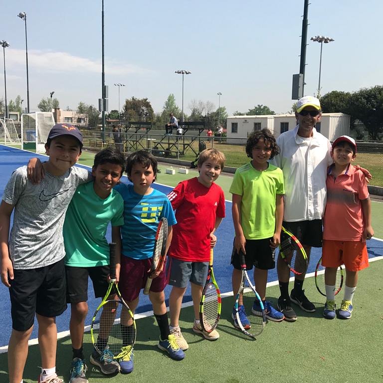 chalupachalon's tweet photo. Aquí con los peques de Competencia de Alto Tenis

Experiencia muy grata y seguir trabajando!!! Vamos que se puede!!!! https://t.co/rq58yULeRj