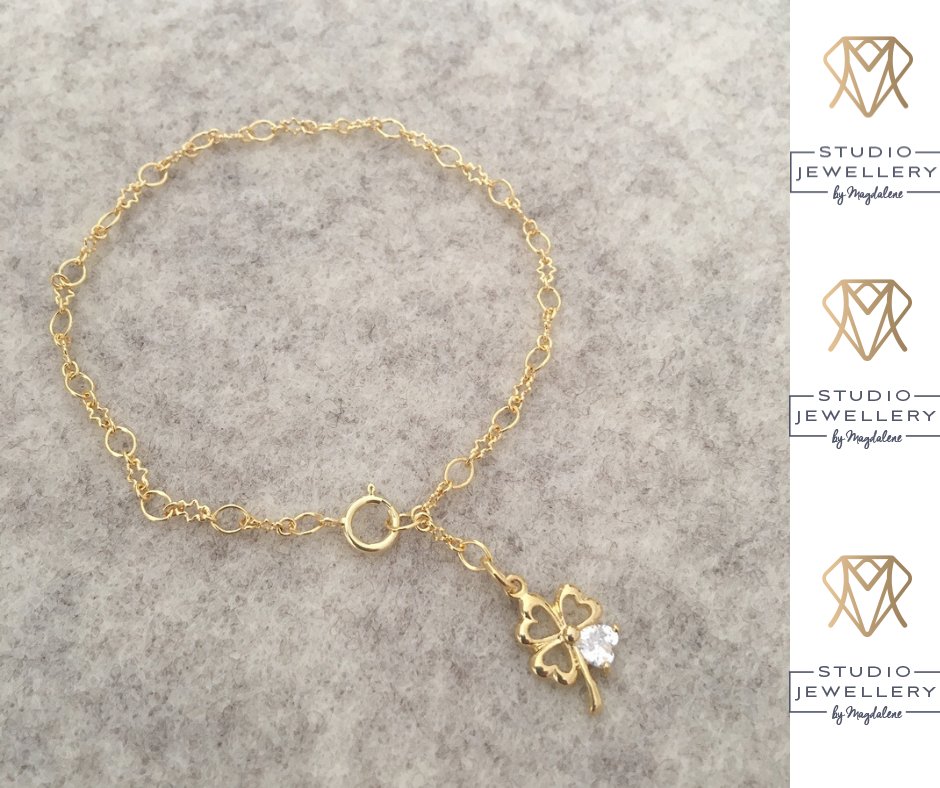 Przedstawiamy naszą śliczną nowość. 
Bransoletka pozłacana z koniczyną. 🍀 Idealna na prezent dla kogoś bliskiego.  😊
bymagdalene.com.pl/pl/p/Bransolet…