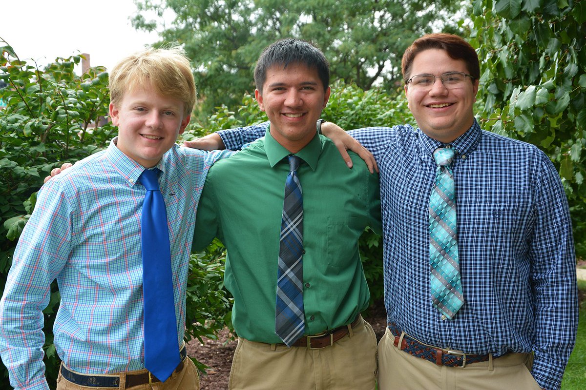 Attending a prospective student open house is one of the most effective ways to learn more about the people and programs that make St. Edward High School such an exceptional place to learn and grow. Join us this Sunday, Oct. 14 from 11:00 a.m.-1:30 p.m. for St. Ed's Open House!