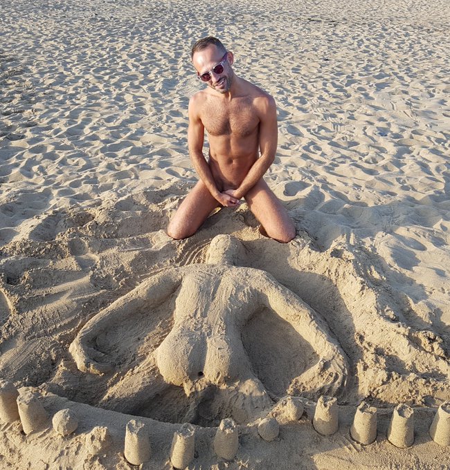 Maspalomas. Gay kiosk 7, Chiringay https://t.co/65kG1pOS5j