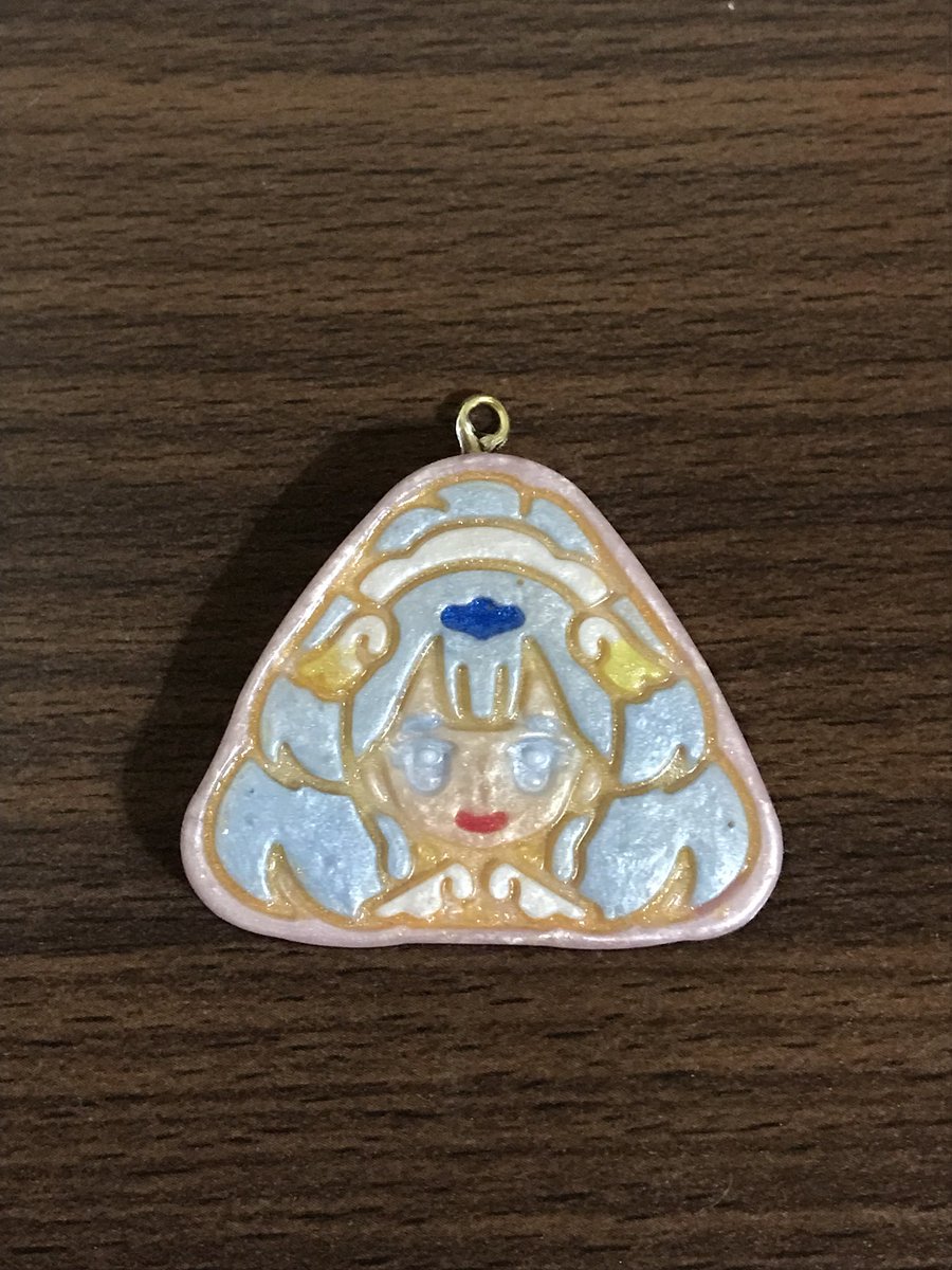 Popocha A Twitter 趣味のレジンで作った 最近はやりのグミ型でキュアアンジュ 娘用です プリキュアグミ レジン T Co 5aukdmszjg Twitter