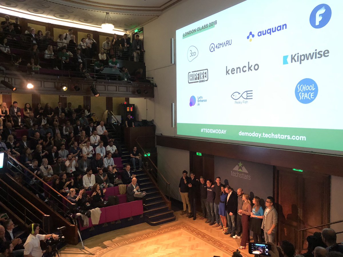 Great presentations <a href="/techstars/">Techstars</a> #tsdemoday in London. Always love to spend time in this ecosystem!

<a href="/42MARU_ai/">42MARU</a> @tradewithauquan <a href="/kipwise_com/">Kipwise</a> <a href="/letsenhance_io/">LetsEnhance</a> <a href="/peskyfishguy/">George</a>