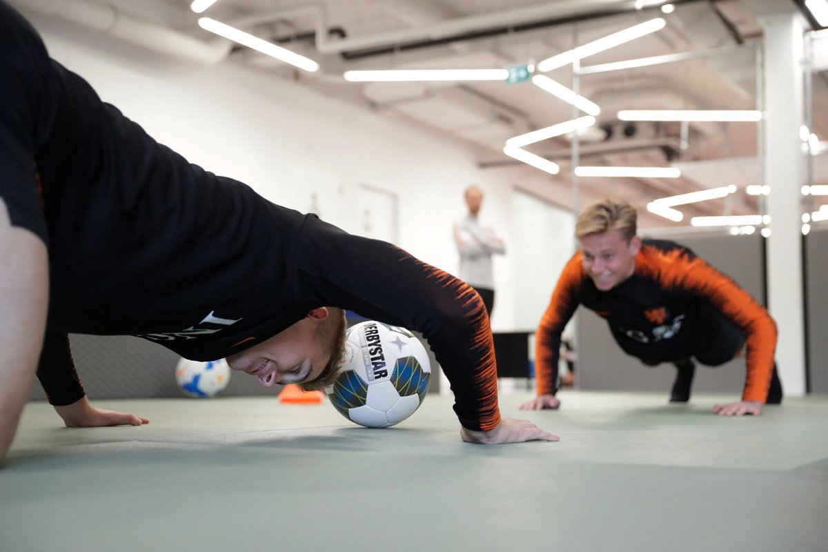 Rene Wormhoudt tweet media