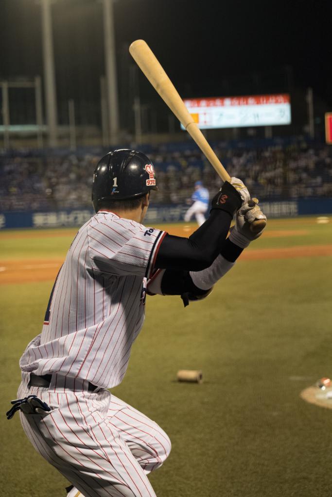 アディダス ジャパン 誰も到達したことのないこの景色さえ 通過点にすぎない 山田哲人選手 日本球界史上初となる3度目の トリプルスリー を達成 すべてが 今につながっている Heretocreate Adidasbaseball 山田哲人 T Co Xth6jakvxk