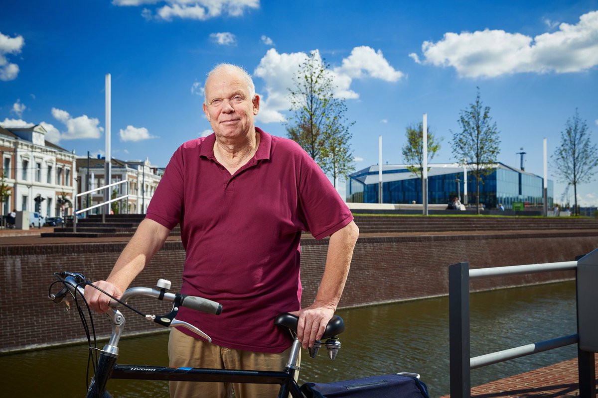 Project #SpoorzoneDelft had niet kunnen slagen zonder de steun en het geduld van haar omwonenden. In 5 portretten zetten we een aantal van hen in het zonnetje ☀️ In portret #1 Nick Peters, die in de jaren '90 al meestreed voor de komst van de spoortunnel: bit.ly/2CxBqlF