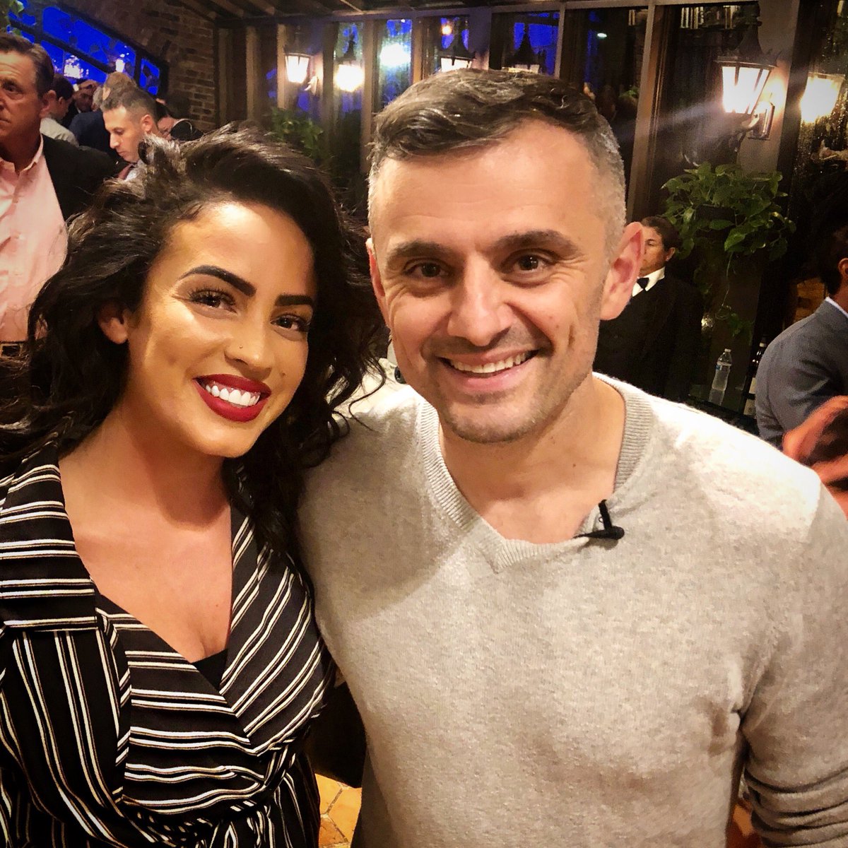 Lenapiccininni's tweet photo. @garyvee #supertasting @WineLibrary #garyvee https://t.co/UGWF2rtbBI