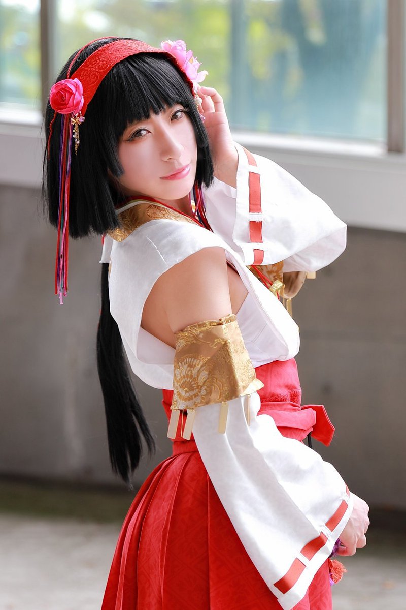 ゐの No Twitter コスプレ 戦国無双 阿国 Tgs18 Tgs18コスプレ Photo 1 2枚目 やまセミさん Yama07cos 3枚目 のぼさん Nobosuke1300 4枚目 遠藤有馬さん Arimaff6 T Co 1anpvlojjk