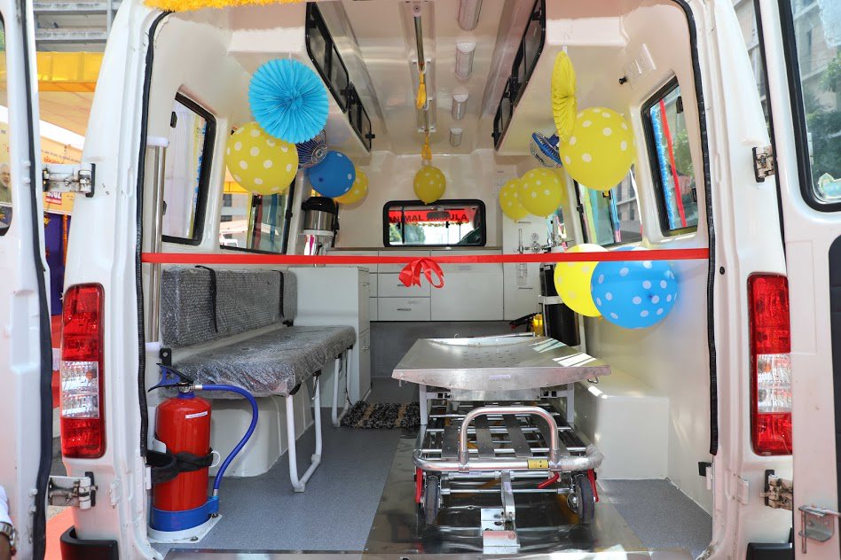 Gujarat govt launches Karuna Animal Ambulance -1962 Service across 26 districts | DeshGujarat Gujarat govt launches Karuna Animal Ambulance -1962 Service across 26 districts | DeshGujarat