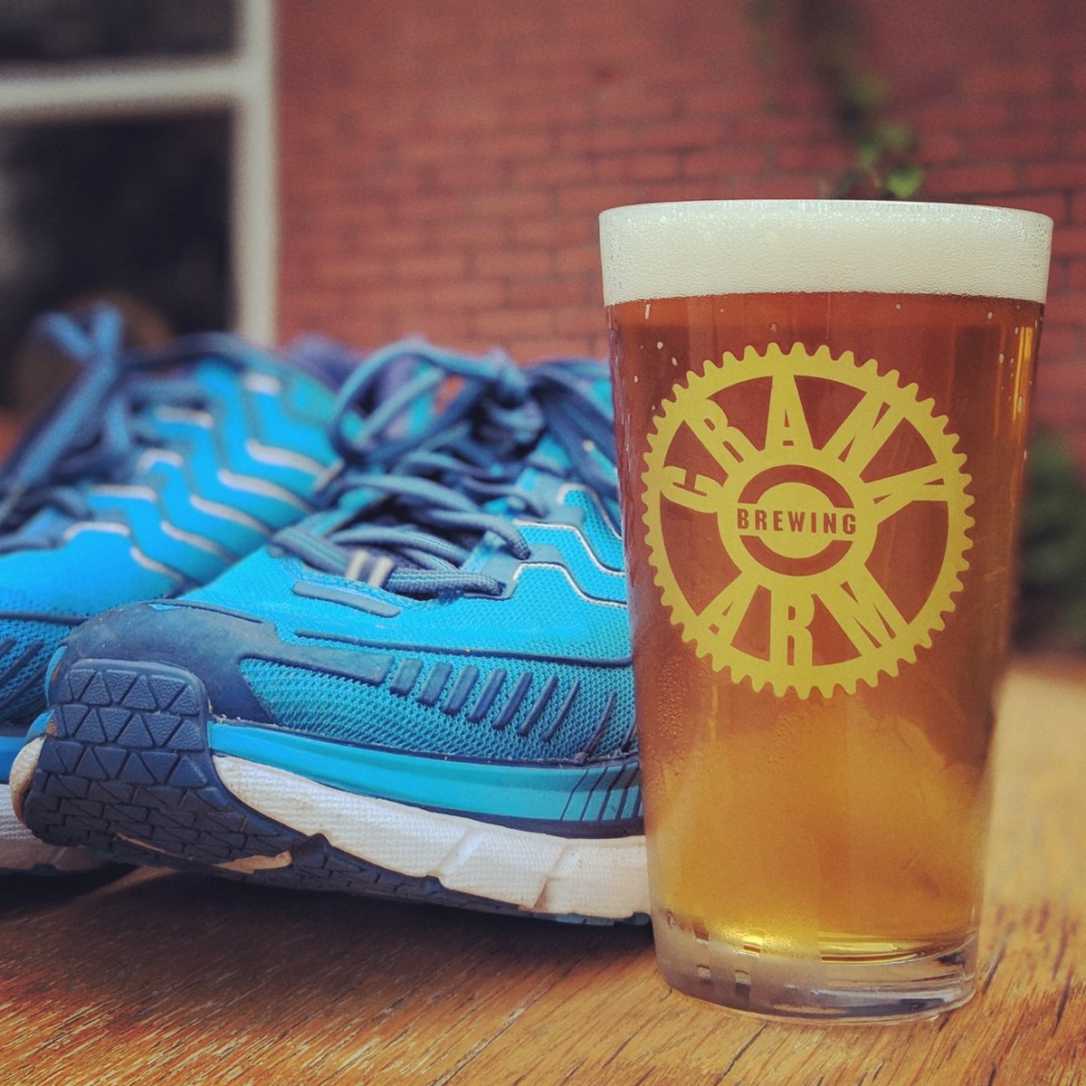 Lace up your drinking shoes &amp; let's go for a run. Join us TONIGHT for cRUNk the Crank Arm run club at 6:30pm (3 + 5 miles routes) 
Stick around after the run for 🍺 &amp; 🍕. 
facebook.com/groups/2080753…
#crunkatthecrank #runclub #crankarmy #drinklocal #ncbeer #Raleigh #beerlovebikelove