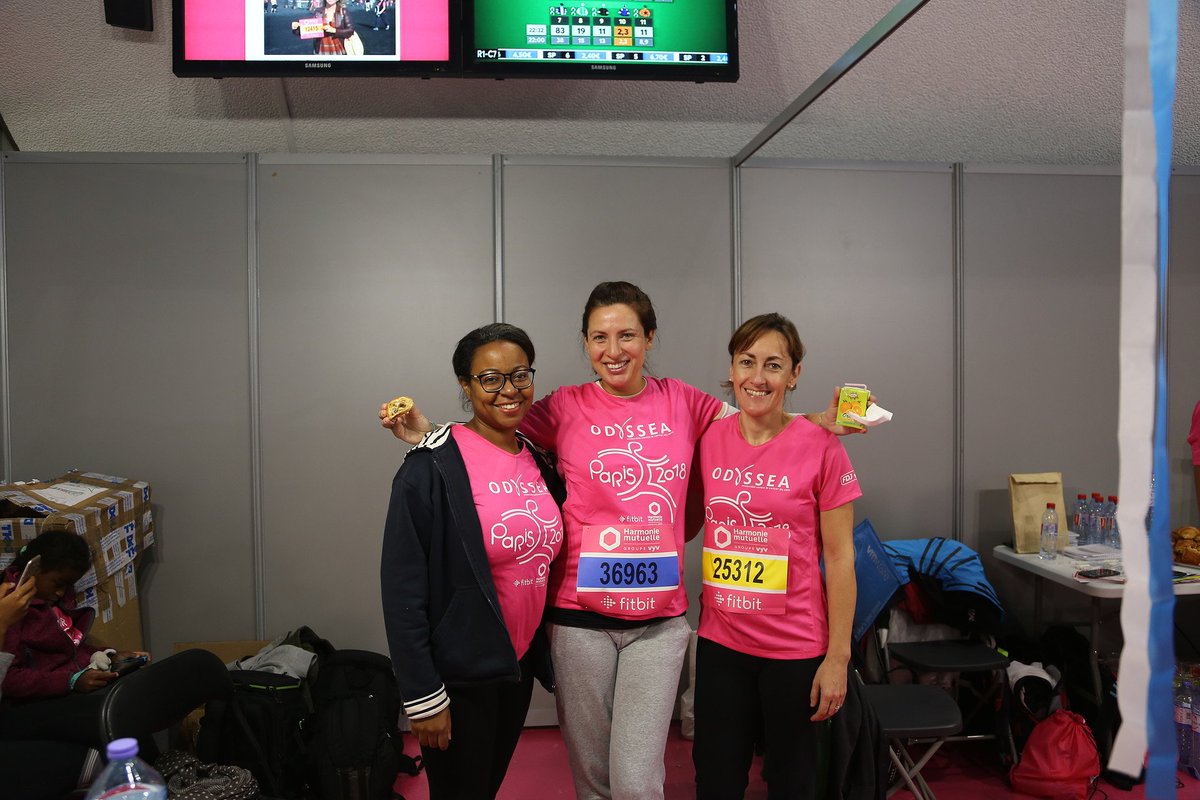 florence_ropion's tweet photo. Wonderful ! Last sunday, 65 @DellEMCFrance members of our Paris site run or walked for the Breast Cancer Research at the famous race @ODYSSEA_fr in @Paris ! Ready soon for #@MovemberFRA !! #AllAgainstCancer #DreamTeam #BreastCancerAwareness  #PinkOctober #ReadyFor2019 ! https://t.co/dQOLMiyQku