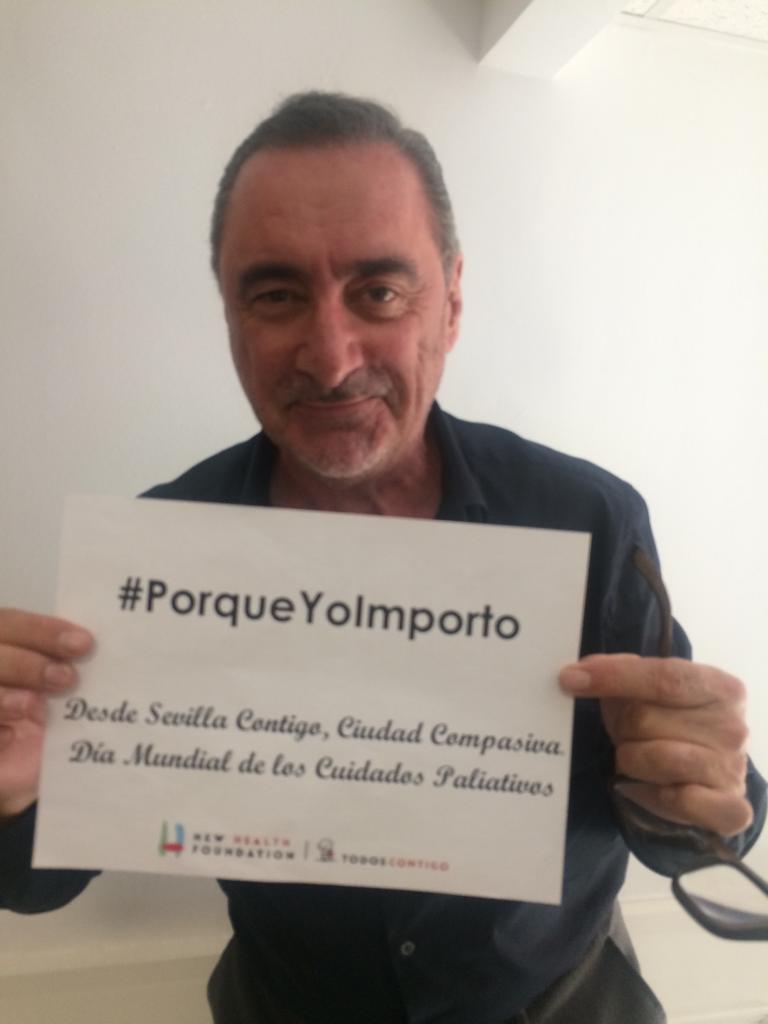 NewhealthF's tweet photo. Carlos Herrera, Agustín Bravo, LLum Barrera, Rafael Mota y Cristina Castillo por el Día Mundial de Cuidados Paliativos en Sevilla Contigo, Ciudad Compasiva #porqueyoimporto, #becauseImatter #paliativosvisibles. https://t.co/DyQ7qMmvDO