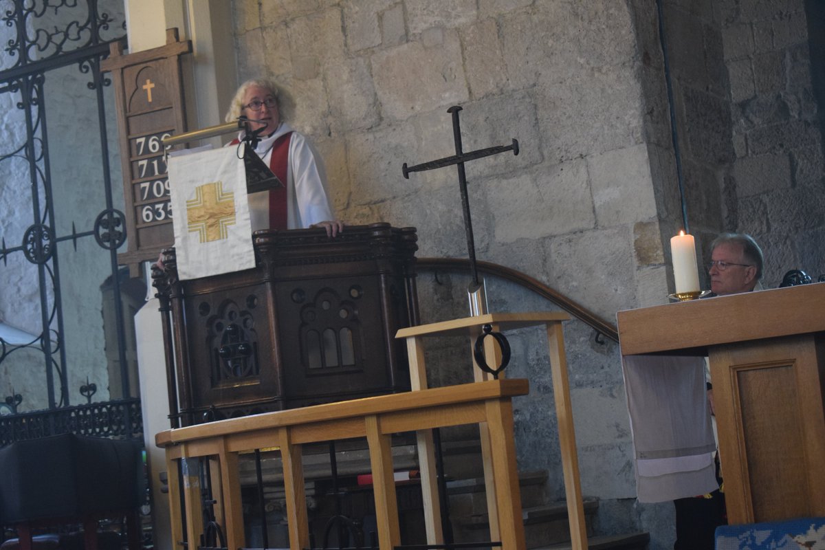 CovCRM's tweet photo. Canon Sarah preaching as part of the presentation of a Cross of Nails to St Michael the Archangel, Southampton, in recognition of their commitment to reconciliation work.

#CCN #reconciliation #Southampton https://t.co/WijLvlClzO