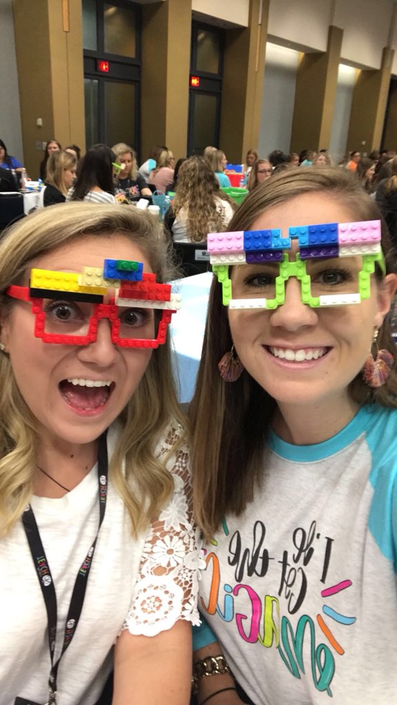 ariellepickrel's tweet photo. Miss P’s @getyourteachon #steammania glasses represent the boxes that she likes all the pieces to fit in and her organization! What would your LEGO glasses look like? #GYTOCharlotte #hsesSHINES @HSEScheetahs https://t.co/WqcgdI0su6