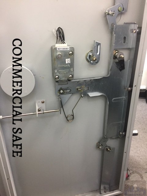 LocksmithProsUS's tweet photo. COMMERCIAL PROPERTIES! Do you have a safe in-house with faulty locking mechanisms? 267-333-6969 https://t.co/FQJokaBeRC #CommercialSafe #CommercialDoor #SAFE #locksmith #philly #buckscountypa https://t.co/FGfVrspIWJ