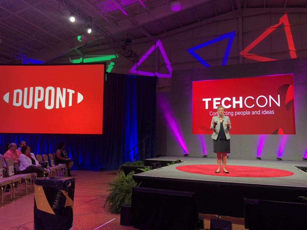 ScottCollick's tweet photo. DuPont CTO Alexa Dembeck kicking off #TECHCON2018.  “Speed of disruption is changing the way we work” “#innovation led growth requires us to address important &amp; valuable customer needs” “Connecting people &amp; ideas to create a community of innovation”    #makersofnew https://t.co/5M4xKBVVVB