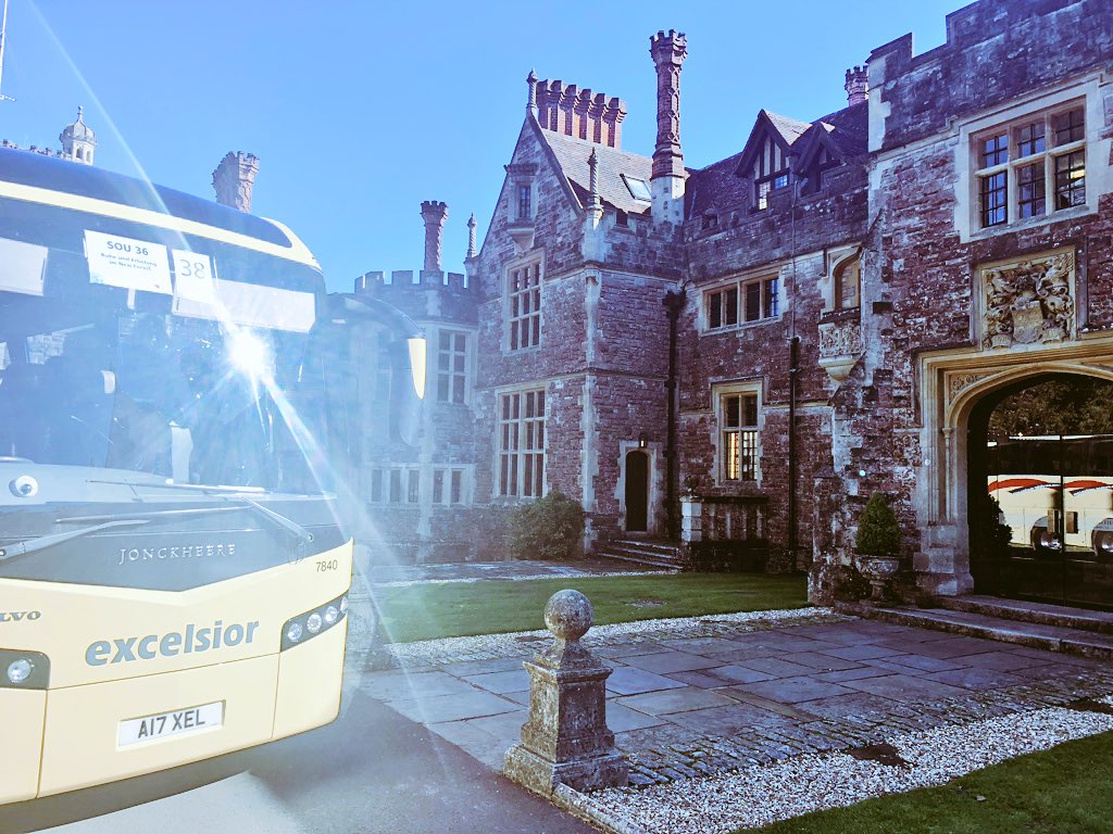 Perfect way to get about for a cream tea <a href="/RhinefieldHouse/">Rhinefield House Hotel</a> @AdamEkeen <a href="/ExcelsiorCoach/">Excelsior Coaches</a>