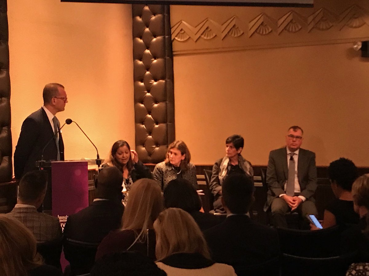 #INDiversity Power panel on D&amp;I research and education at InvestmentNews D and I workshop. ⁦@newsfromIN⁩ ⁦<a href="/CFPBoard/">CFP Board</a>⁩ ⁦<a href="/TRowePrice/">T. Rowe Price</a>⁩ ⁦<a href="/UCLA/">UCLA</a>⁩ ⁦<a href="/Fidelity/">Fidelity Investments</a>⁩