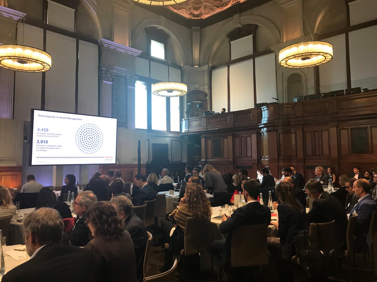CDR_Paris's tweet photo. Live from J.P. Morgan AM’s international Media Tour in #London! #JPMAM #IMT2018 #AssetManagement https://t.co/zsOwjrYqqB