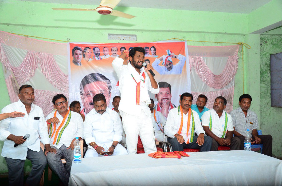MdSaddamINC's tweet photo. #TodayBoathBikeRally
#BoathConstituency
#NextBoathMLA_ANILANNA @UttamTPCC @revanth_anumula @MaheshreddyDCC @SabithaIndra @YoursBhatti @Raahhul4 @RahulGandhi @rckhuntiainc @Dhanraj89638850 https://t.co/Mh33U5zJ3j