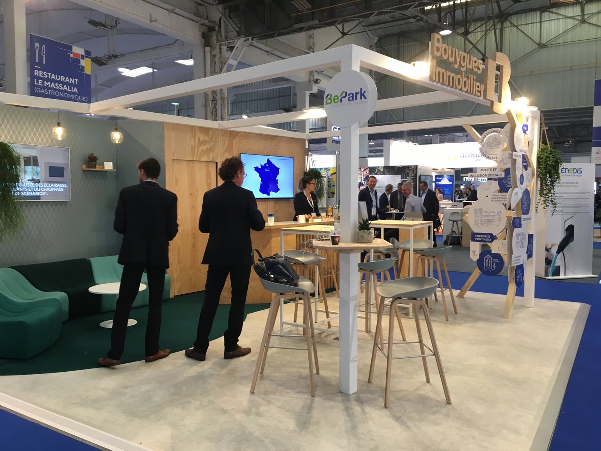 Bouygues_Immo's tweet photo. 📣 Congrès #USH de @marseille. Retrouvez-nous sur notre stand pour parler de #domotique avec notre offre #flexom, de #parking mutualisé avec @beparkfr et d'#écogeste avec @uniscite https://t.co/98Jcq14bPp