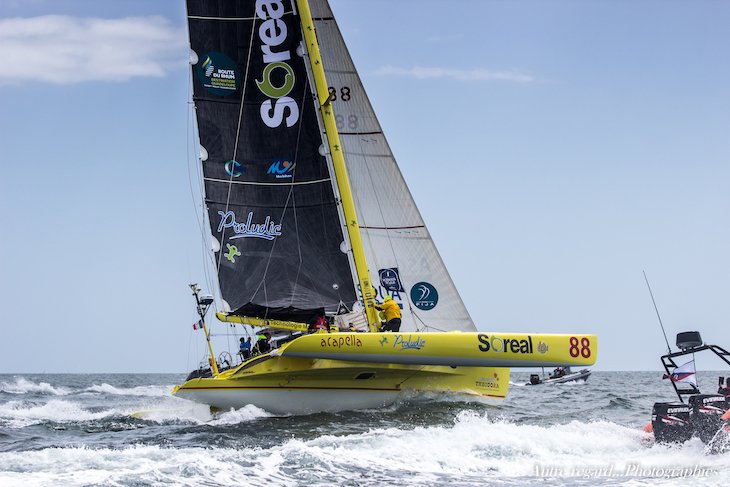 yvenance's tweet image. Des #multicoques de croisière ou de course pour le goût de l'aventure #RDR2018 
 bateaux.com/article/29161/…