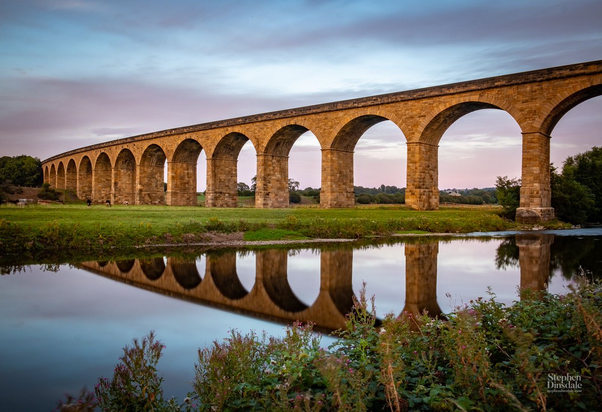 Lovely #reflection of Arthington Viaduct 💛📷 #yorkshire #trains #railway #engineering #nature #water #river #uk #sunset