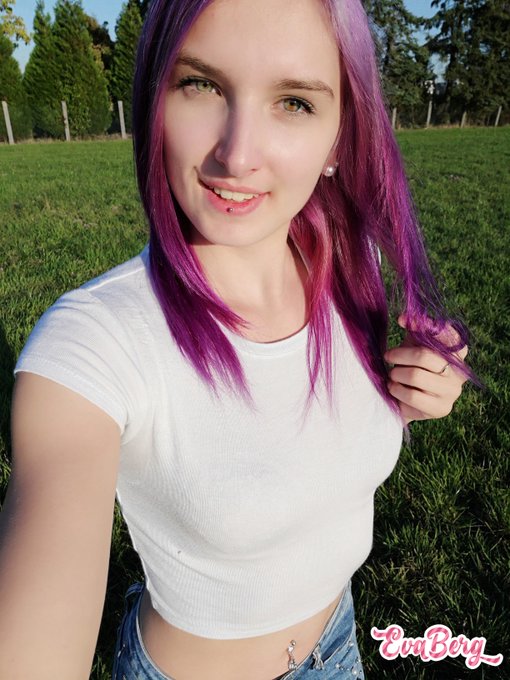 Heeeey, nur heute gibts 50% Rabatt auf meinen privaten und exclusiven Snapchat Zugang! &hearts;  Heeeey, just<a href="/tag/burger"class="tags"><span>#burger</span></a><a href="/tag/jp"class="tags"><span>#jp</span></a><a href="/tag/bigboostburger"class="tags"><span>#bigboostburger</span></a>