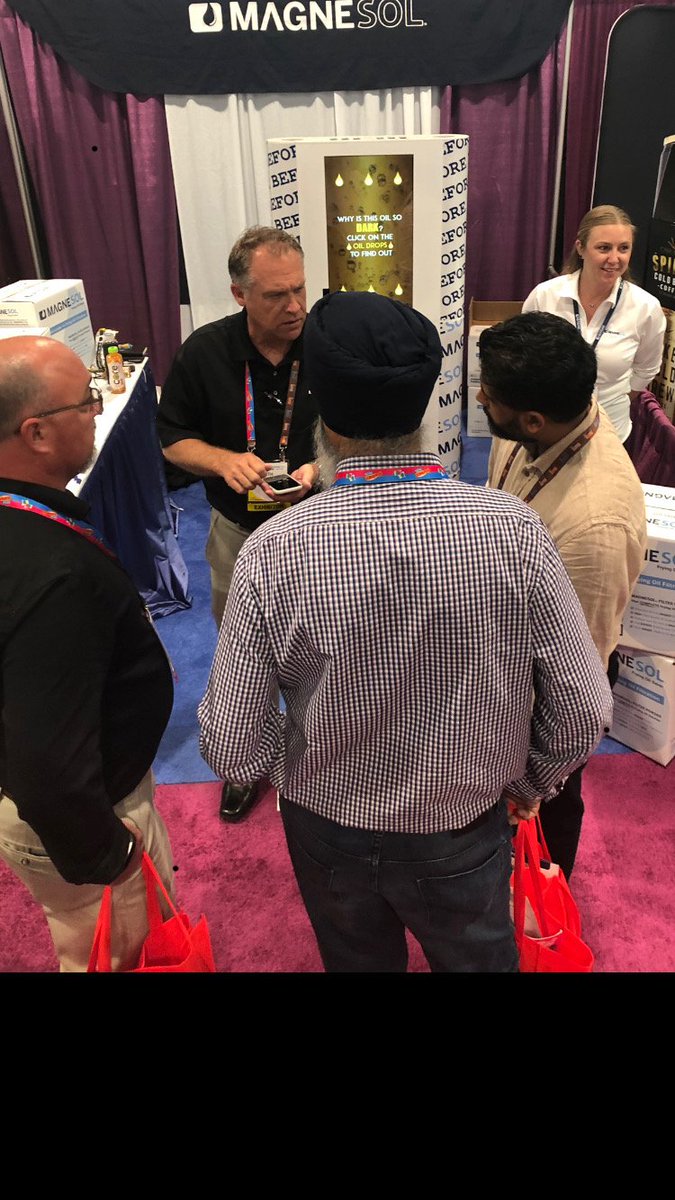 Magnesol's tweet photo. Make the most out your @NACSonline journey and stop by booth #3781 to check out the new @Magnesol interactive experience. #dirtytoclean #smartsnacking #sustainability #magnesol #fryingoilfiltration #frynancial https://t.co/WUDg2K9Yvd