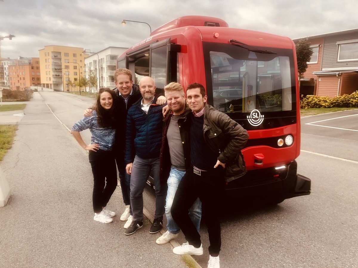 In the end of this month we will together with SL, Järfälla Kommun and Drive Sweden start to drive the first autonomous vehicles, fully integrated in a traditional public transport network. The line 549 will run in the new Barkarby area and will include three autonomous buses.