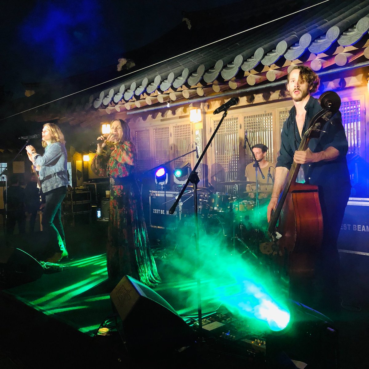 euinkorea's tweet photo. Peforming Arts Market Seoul 2018 #PAMS2018 #EUMusicNight was a big success! #์์ธ์ํธ๋ง์ผ2018 ์ #EU๋ฎค์ง๋์ดํธ ์ ์์ฃผ์ ๋ชจ๋ ๋ถ๋ค๊ป ๊ฐ์ฌํฉ๋๋ค! ๋ด๋
์๋ ๋ง๋์ ์ ๋ฐ~๐ค๐ฅ https://t.co/qRLd0BWDan